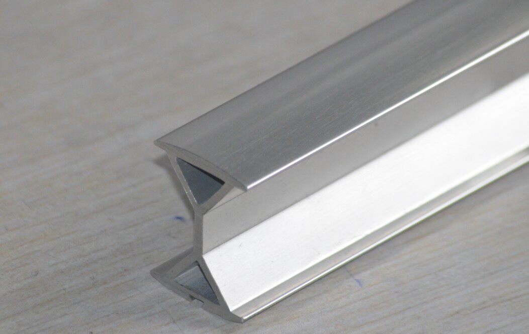 Top-solid hanging clothes lever flange base X916 anti-counterfeiting