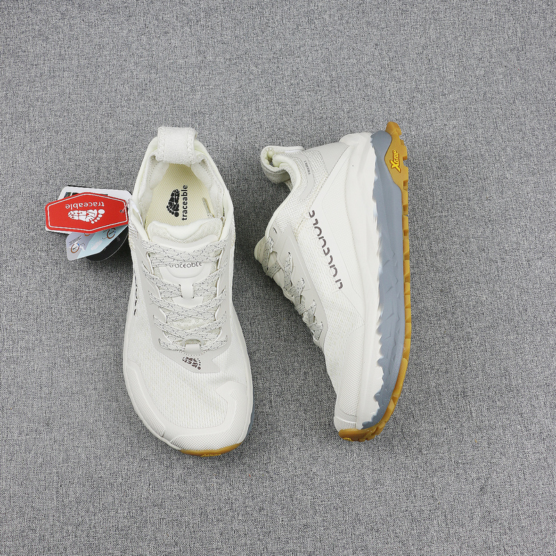 Foreign Trade Canadian Wide-Last Outdoor Trail Running Shoes, Non-Slip, Breathable Hiking Shoes for Men and Women, Sports and Casual Shoes