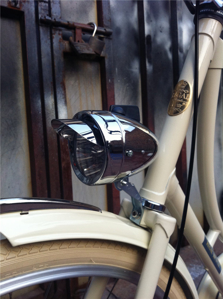 Lumière vélo - phare - Ref 2398328 Image 40