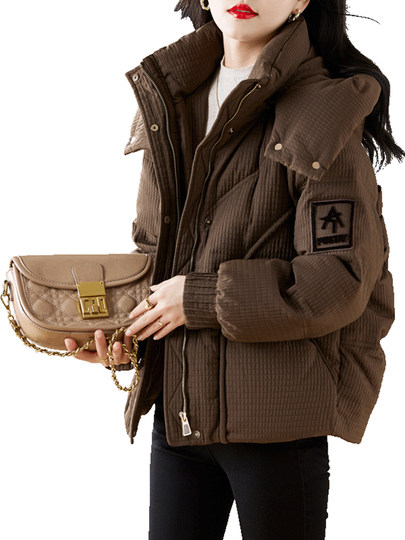 Cormusse big brand fashionable fashionable down jacket women 2025 winter new small thickened jacket