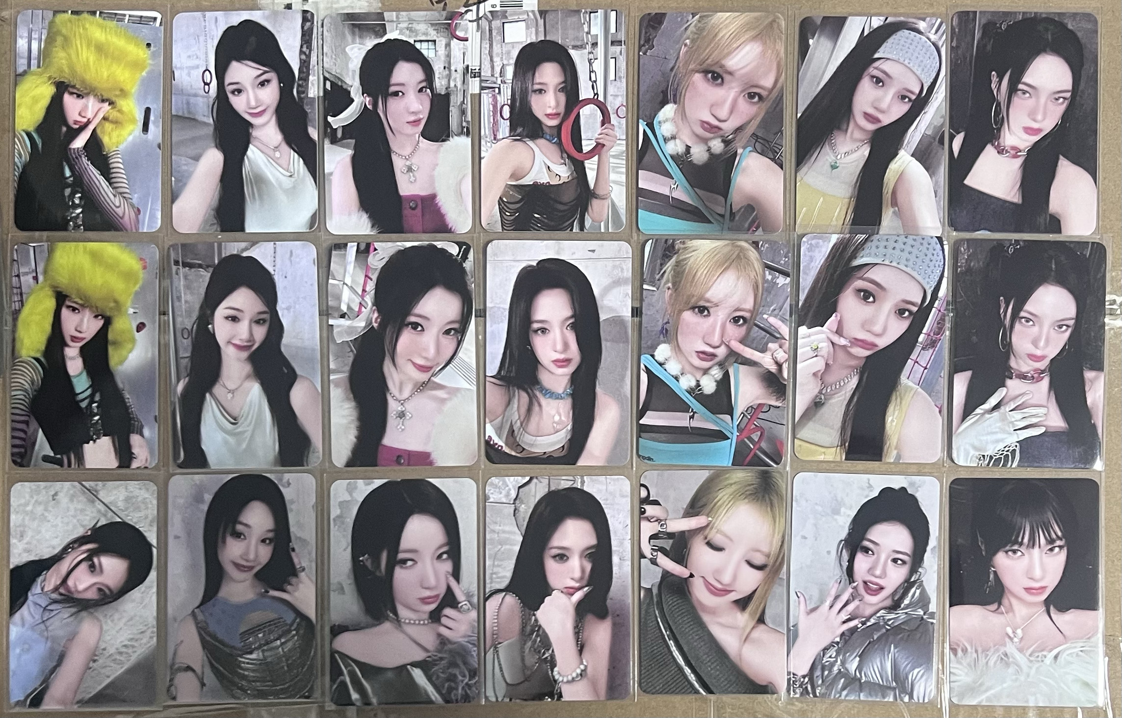 world.taobao.com: [in stock] baby monster drip qq music starlight