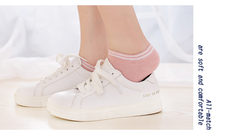 Vớ nữ vớ mùa hè phần mỏng ladies low để giúp vớ cotton vớ thuyền nữ cotton nông miệng silicone non-slip vớ vô hình