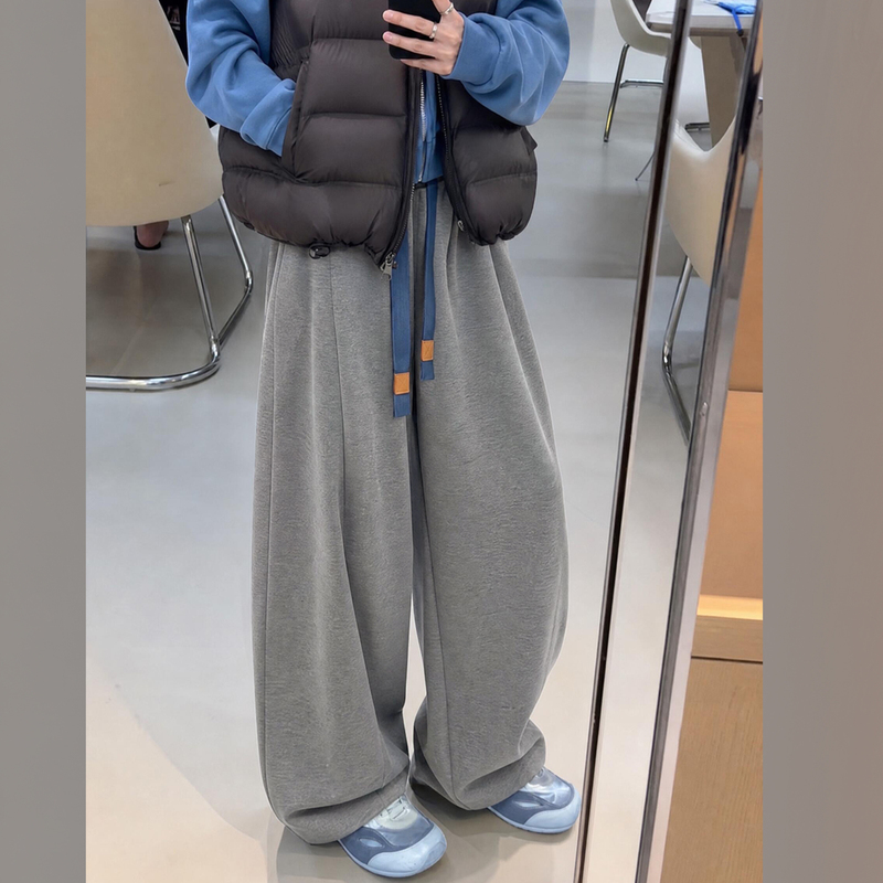 Gray Drawstring Scimitar Pants for Women, Autumn and Winter 2026 New Style, High-Waisted, Loose, Slimming, Casual, Fleece-Lined, Wide-Leg Sports Pants