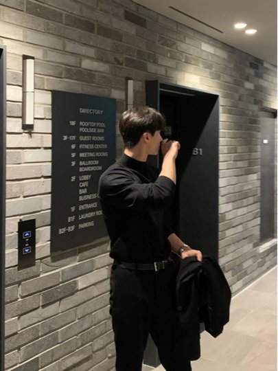 Double-Sided Thick Velvet Half-Turtleneck Sweatshirt for Men, Autumn and Winter Style, Suitable as an Inner Layer with a Coat, Light Mature Style Men's Base Shirt