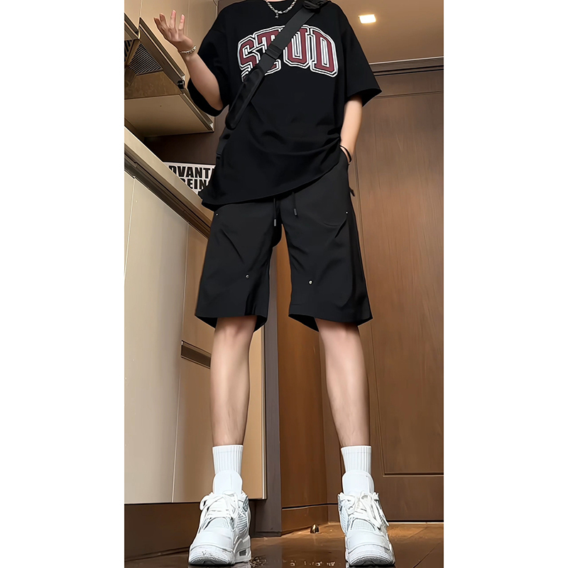 Black Studded Shorts for Men, Summer Thin Style, Dk American Workwear Pants with Pleated Design, Ice Silk Five-Point Pants