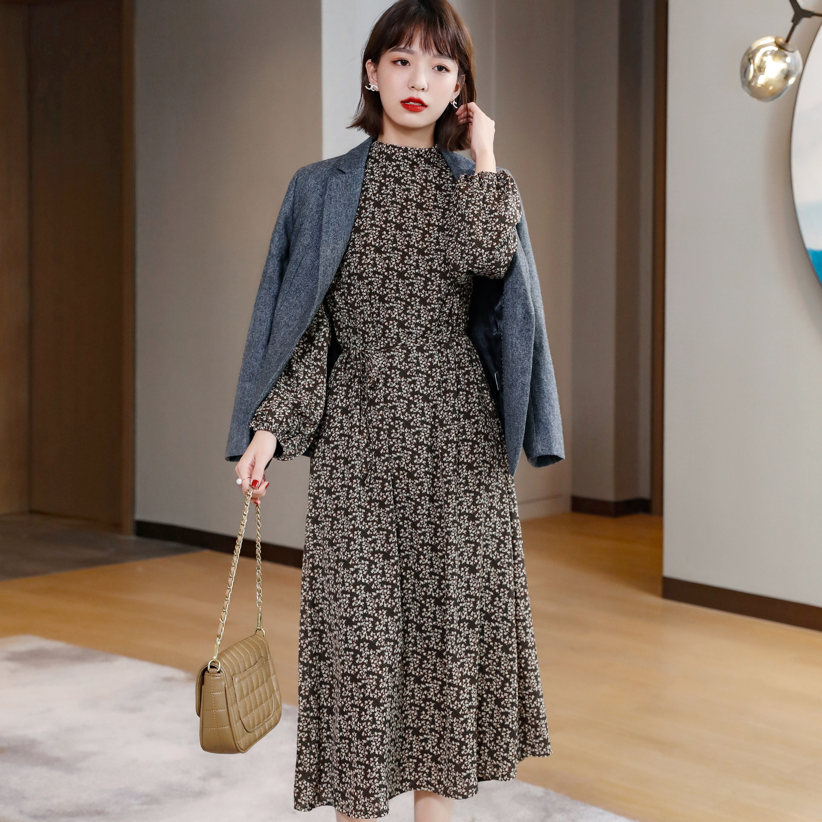 New wave fashion highlights your gas field French style plus velvet Skirt Autumn winter Yanist Aging Ocean Dress