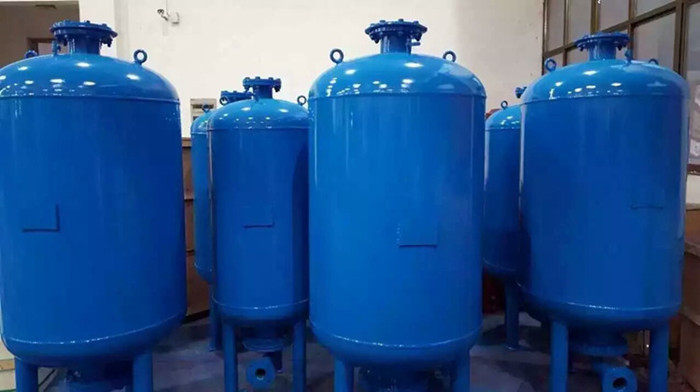 Pump pressure tank Fire water supply Diaphragm pressure tank Pressurized regulator tank with air sac 300*1 0 300L
