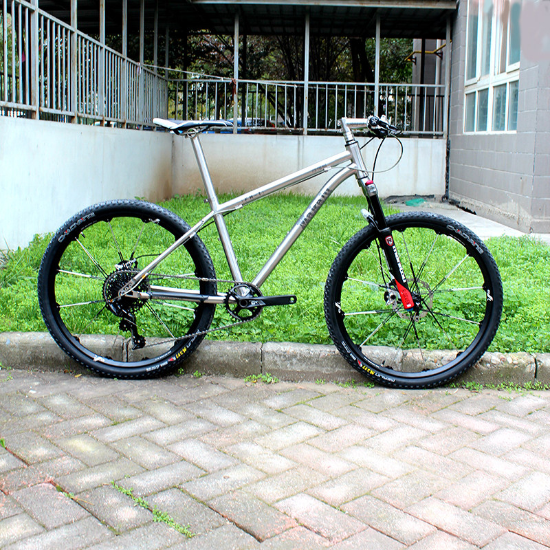 Taiwan custom Makalu titanium alloy mountain bike SARM11SGX pneumatic fork disc brake vehicle