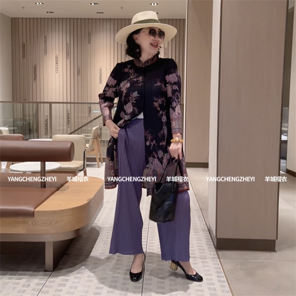 The Charm of a Hundred Flowers 2026 Spring/Summer Pleated New Plus Size Two-Piece Set Light Luxury New Chinese Style Old Money Style Outfit