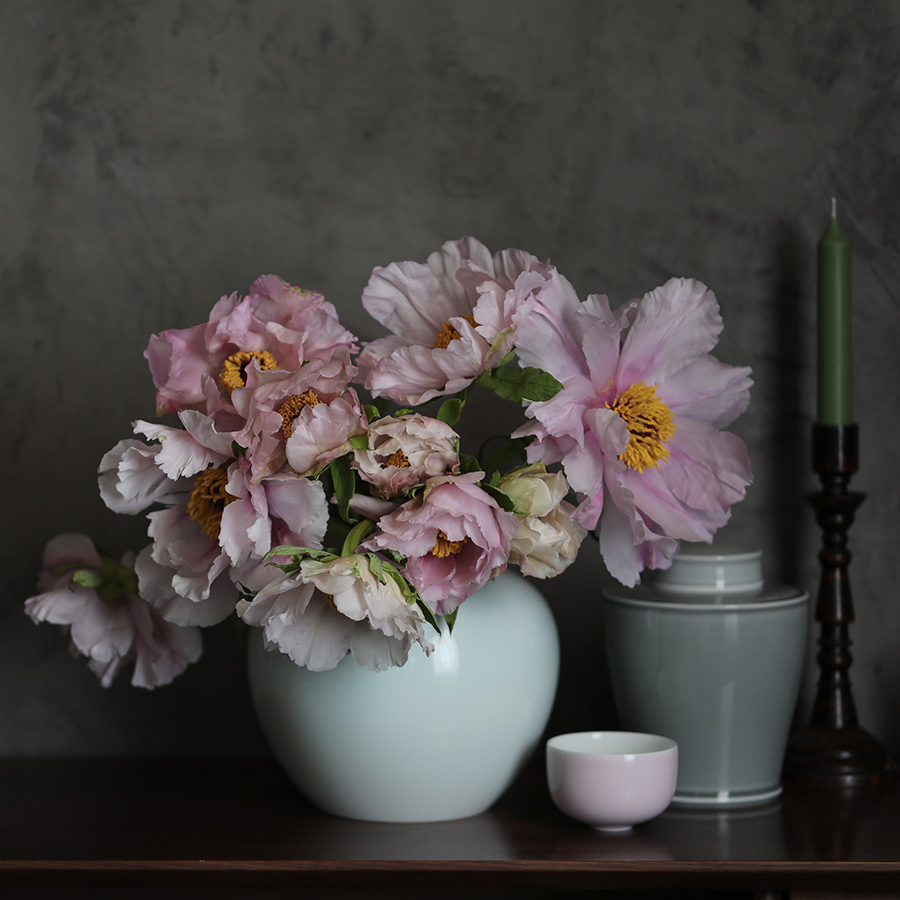 Green and white vase Home Decorative Table Living Room Minimalist Modern Chinese Ceramics Hydroponic Fun