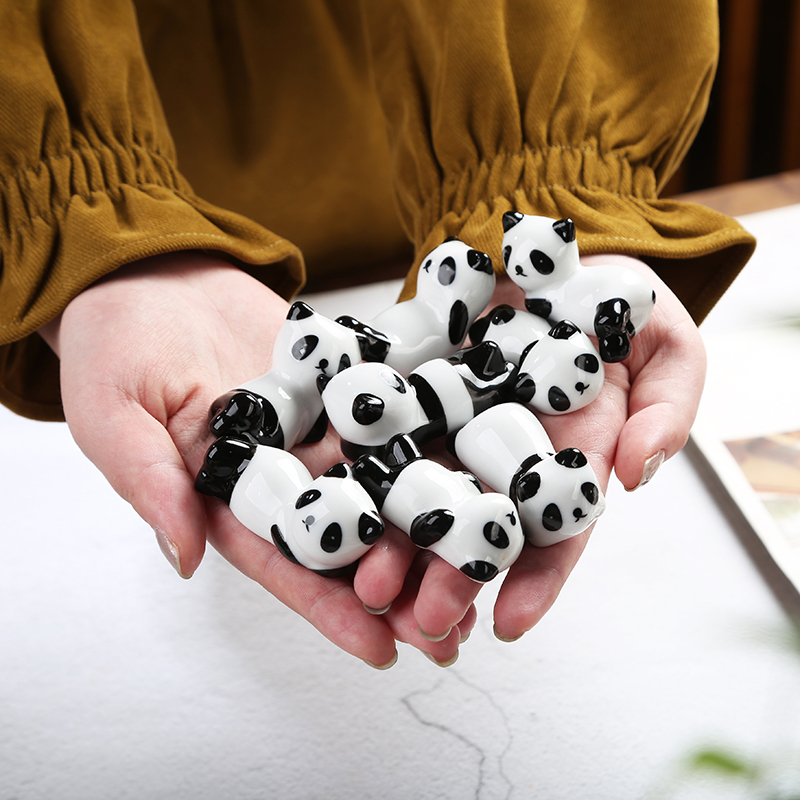 Cute Panda Ceramic Crafts Small Ornaments Panda Chopstick Holder Restaurant Animal Chopstick Rest Home Chopstick Holder