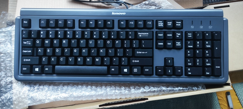 Lenovo Classic Old-Fashioned Keyboard Brand New Genuine Desktop Keyboard Ps2 Round Hole Jme-7053 Ch0442