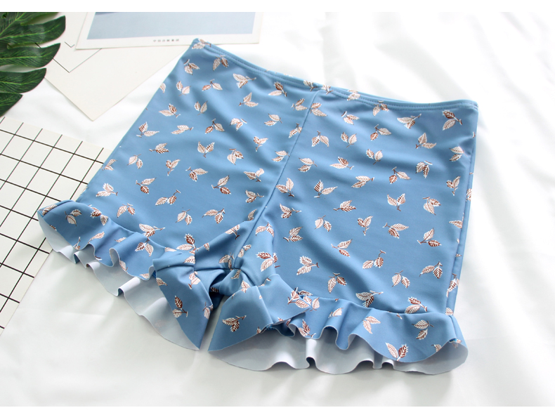 Chia áo tắm nữ bảo thủ giảm béo bụng bikini gợi cảm ba mảnh Hàn Quốc mùa xuân nhỏ nước hoa kỳ nghỉ - Bikinis áo bơi cho người béo