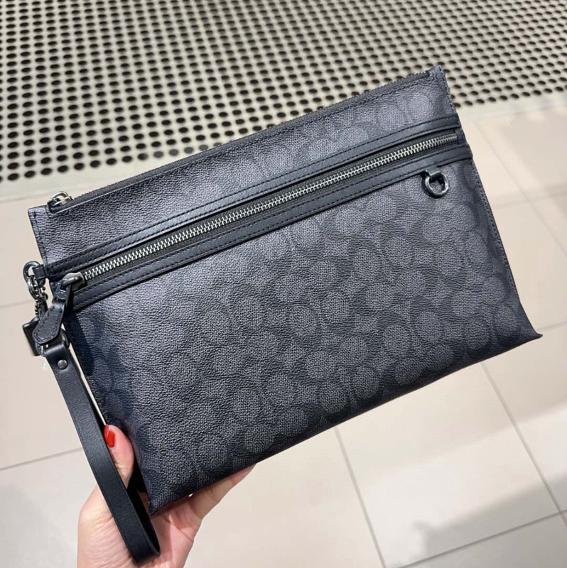 In-Stock Coach 2025 New Men's Black C-Pattern Logo Large Clutch Bag Briefcase Men's Bag In-Stock Coach 2025 New Men's Black C-Pattern Logo Large Clutch Bag Briefcase Men's Bag