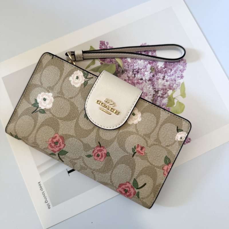 Coach Long Wallet Milk Tea C Pattern Floral Phone Bag Card Holder Clutch Bag Women's Bag Fashion Wallet