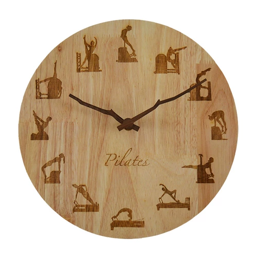 Северная гостиная дома минималистская циркулярная висящая колокольчика музей йога пилат -одиночка с твердым деревом часов