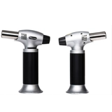 Bonsai шелковые резьбы по карнизированным распылителям, бонсай, размахивая головой и размалывает старый производственный инструмент ветропроницаемым пистолетом, чтобы починить огонь