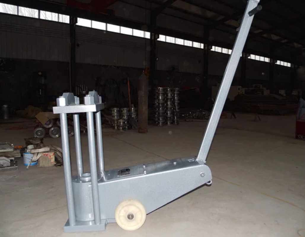 Steering knuckle vertical shaft disassembly machine frame pneumatic hydraulic horn main bearing press auto protection auto repair tool