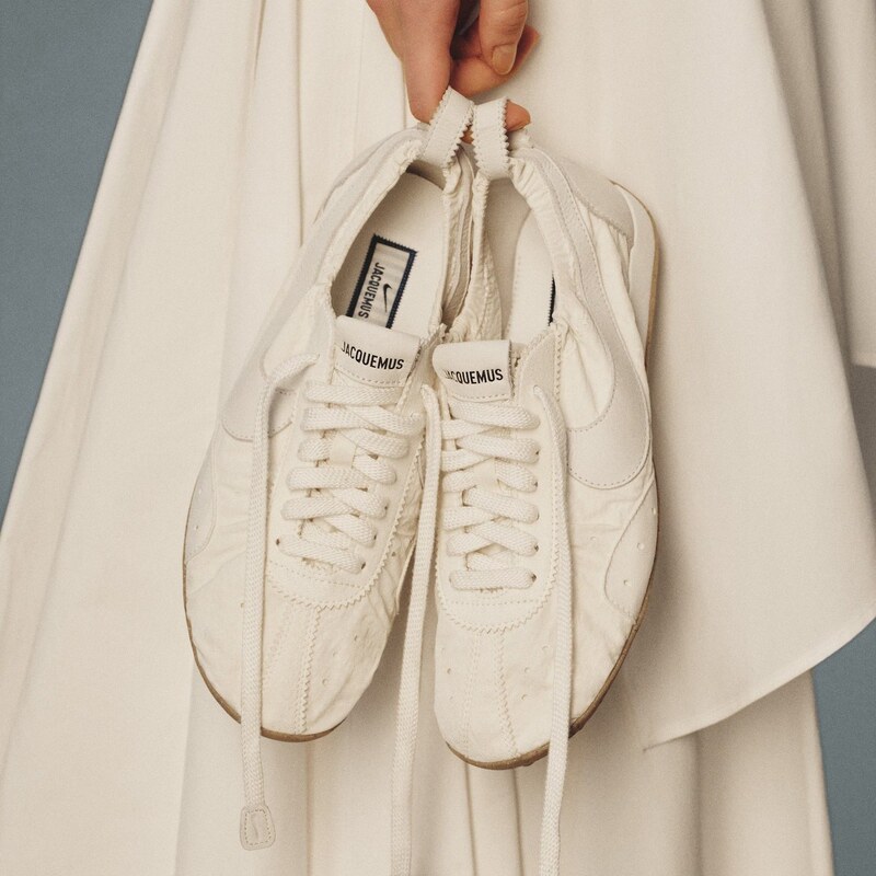 Jacquemus X Nike Moon Shoe Nike's New Comfortable and Versatile Casual Shoes for Men and Women
