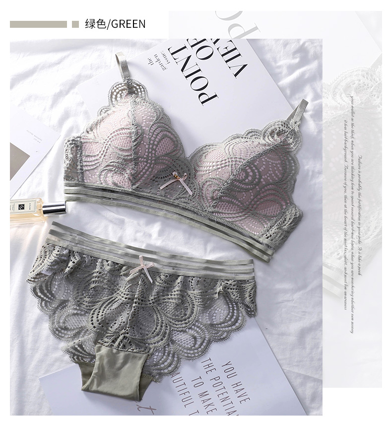 Ensemble intime en  dentelle - Ref 3151831 Image 17