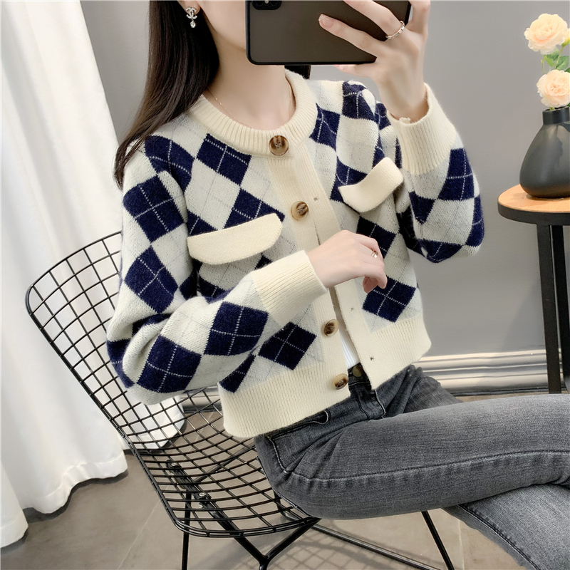 Fall coat woman's new autumn dress 2022 short lady sweater knitted sweater loose coat to the spring and autumn