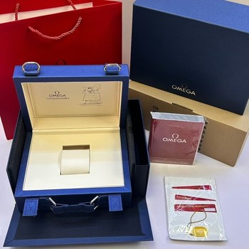 Omega Watch Box Snoopy Co-Branded Blue Watch Box Watch Storage Box High-End Packaging Box Gift Box