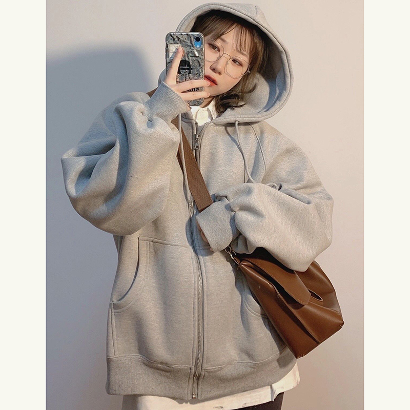 Gray Zip-Up Hooded Long-Sleeve Sweatshirt Jacket for Women, Spring and Autumn, Loose Heavyweight Oversize Hoodie for Autumn and Winter Gray Zip-Up Hooded Long-Sleeve Sweatshirt Jacket for Women, Spring and Autumn, Loose Heavyweight Oversize Hoodie for Autumn and Winter
