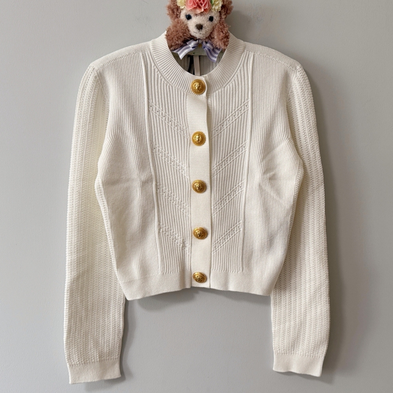Balmain 76% off Women's D Series White Lion Head Gold Button Ribbed Knit Round Neck Cardigan Balmain 76% off Women's D Series White Lion Head Gold Button Ribbed Knit Round Neck Cardigan