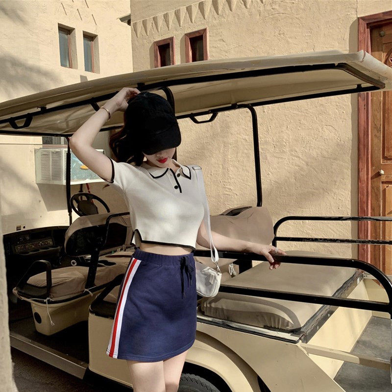 2022 Early spring loaded with new female port Wind retro chic small fragrance Wind name Yuanyuan Spring-style Career Two-style Suit Autumn winter