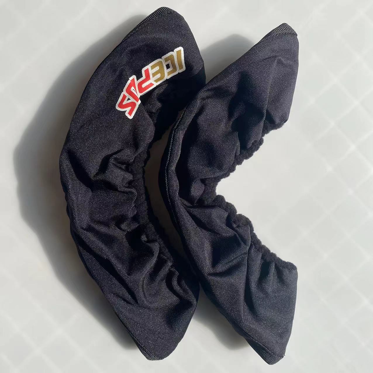 冰球运动的秘密守护者：ICEPLUS冰刀鞋保护套全解析