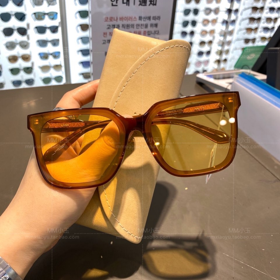 (WAIT II)LASH Sunglasses Sunglasses Retro Square Frames Temperament Literary Fan Korea Direct Mail