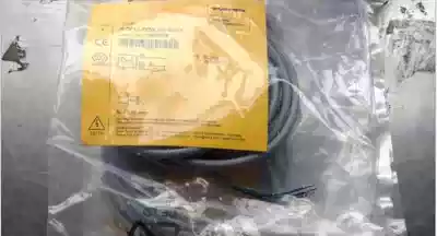 TURCK Inductive Sensor BI15-EM30-AP45XLD TURCK, Germany