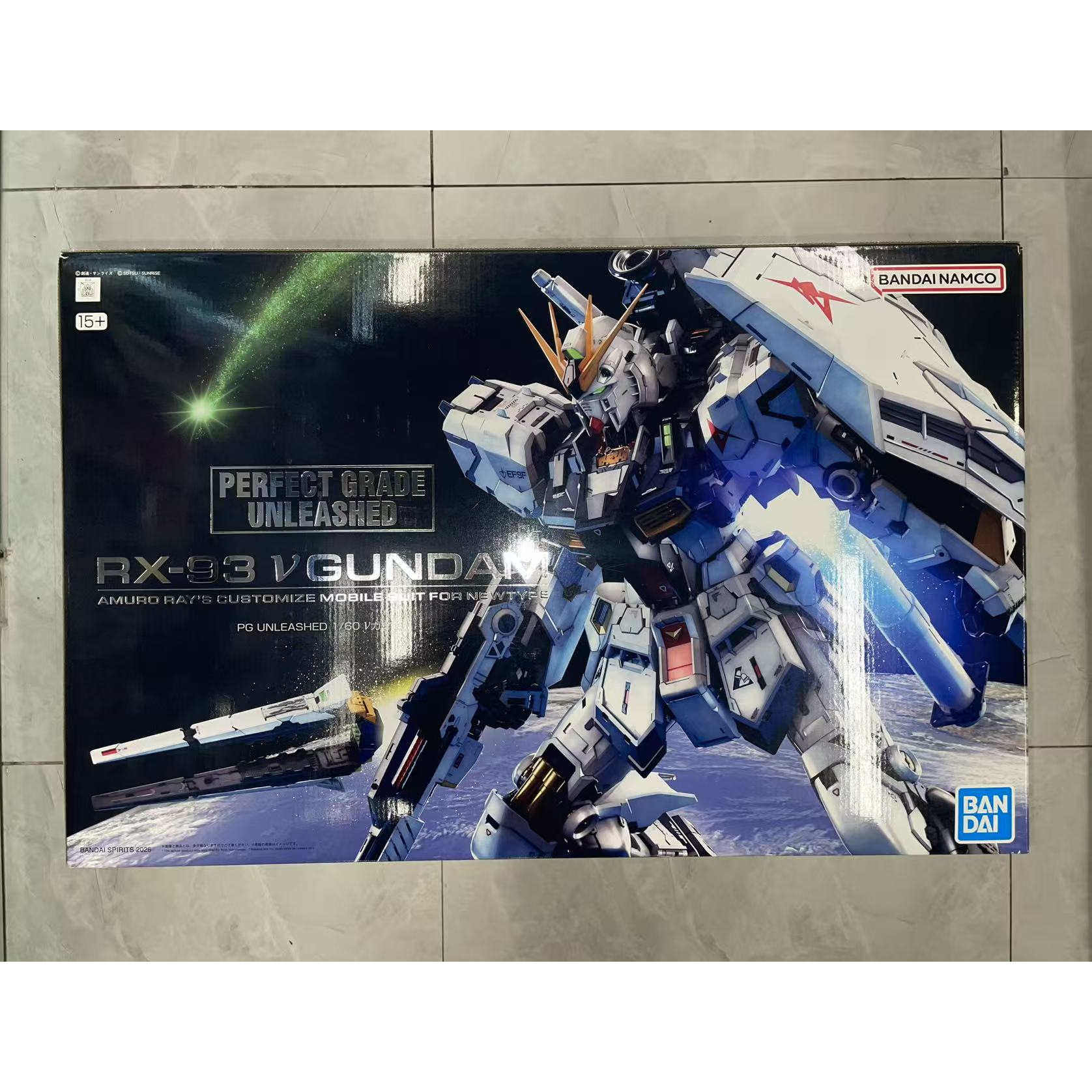 万代 pg PG UNLEASHED RX-93 v(阿姆罗) PGU牛高达