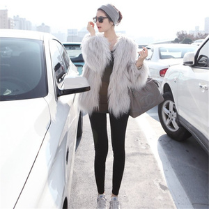 2018 Haining mùa đông mới áo khoác lông nữ đoạn ngắn giả bãi biển len vòng cổ lông faux fur triều nữ dài tay áo