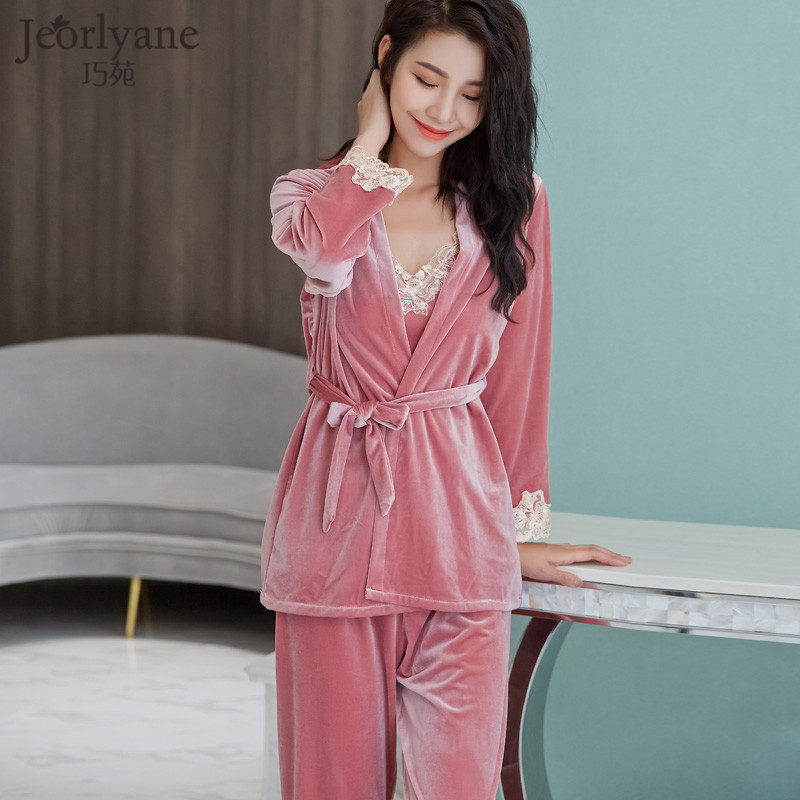 Jeorlyane Chateau Garden Nightgown woman autumn and winter three - piece Golden Velvet Sexy Hanging Roof Home Clothes