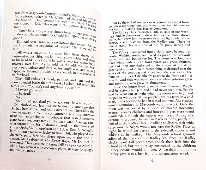 To Kill a Mockingbird cuốn tiểu thuyết nguyên bản tiếng Anh To Kill a Mockingbird 50th Anniversary ấn bản kỷ niệm của Harper Lee trong sách tiếng Anh nhập khẩu chính hãng