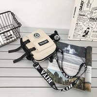 Бежевый значок+орангутан