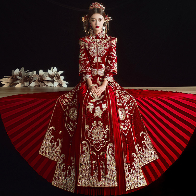 Xiuhe clothing bride 2022 new wedding Chinese wedding dress Xiuhe wedding dress dragon and phoenix hanging senior slim show kimono