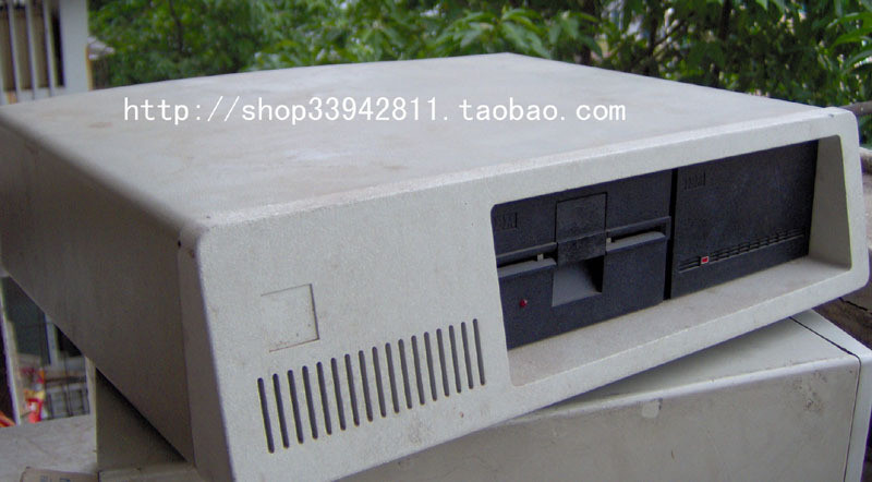 IBM 5160 8088 computer mainframe 80's product 30-year-old antique computer collectible