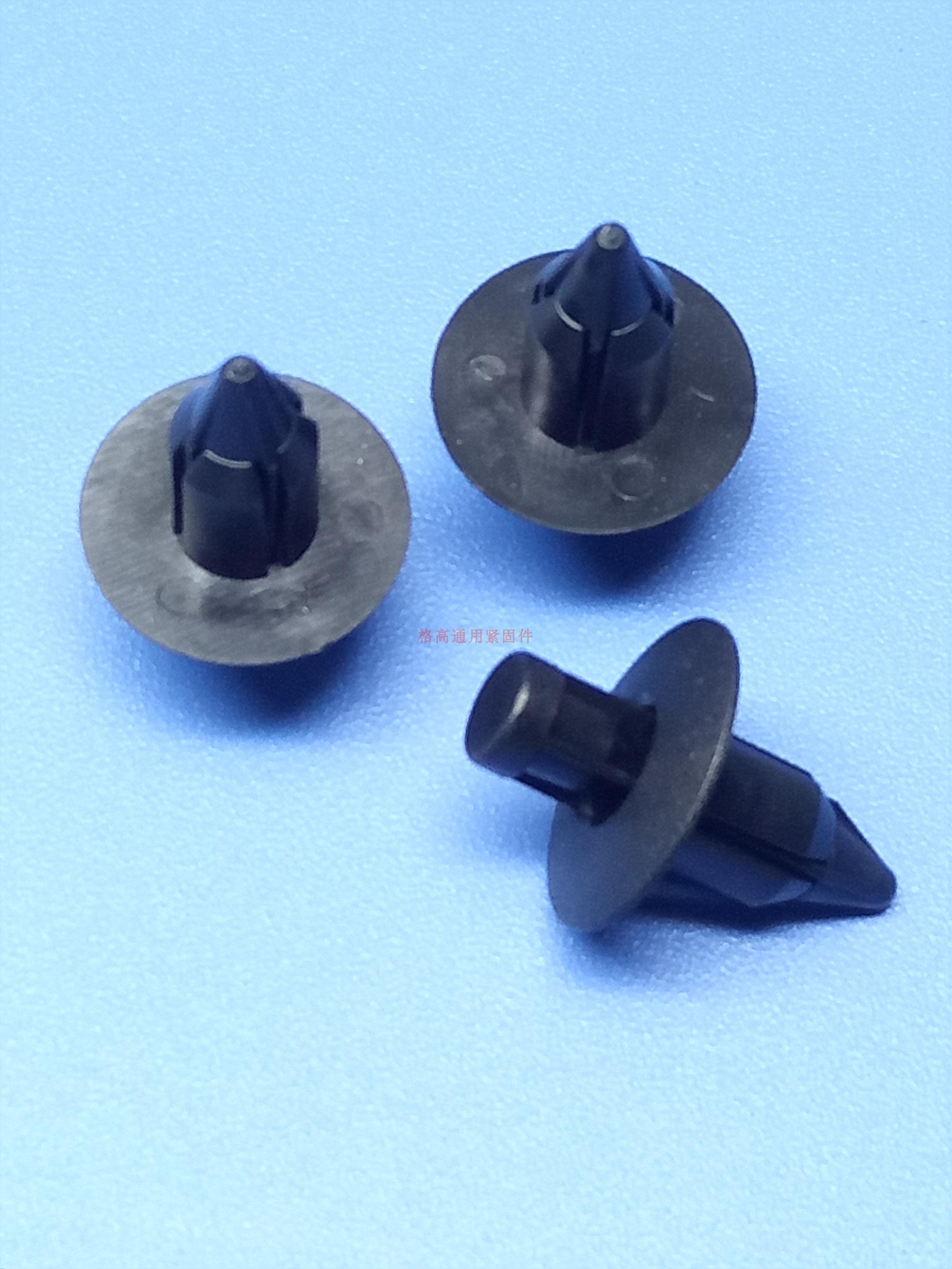 Black car interior panel plastic button GTR7041 push rivet mounting hole 7 plate thick 3~3 5MM