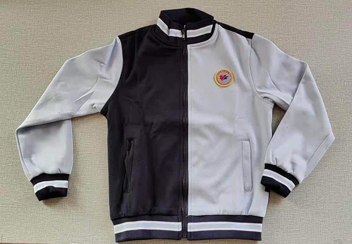 Danfeng primary school's old autumn clothes