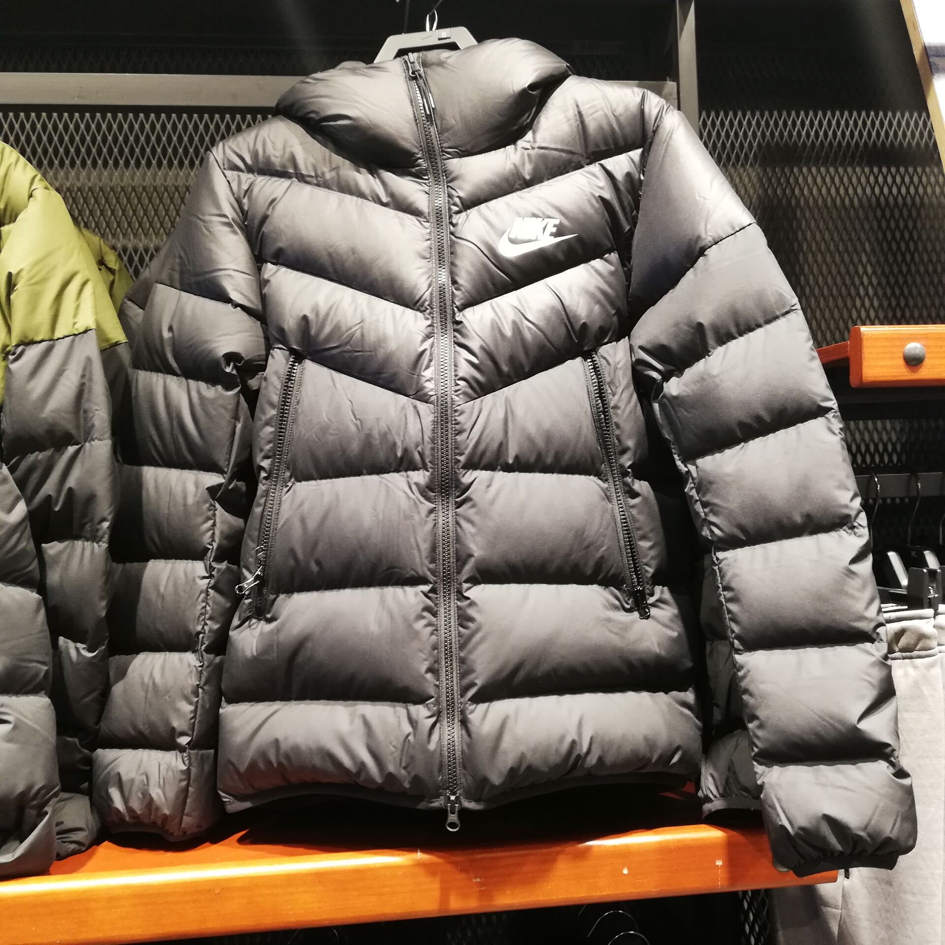 Áo khoác thể thao nam mùa đông 2018 chính hãng của Nike áo phao lining