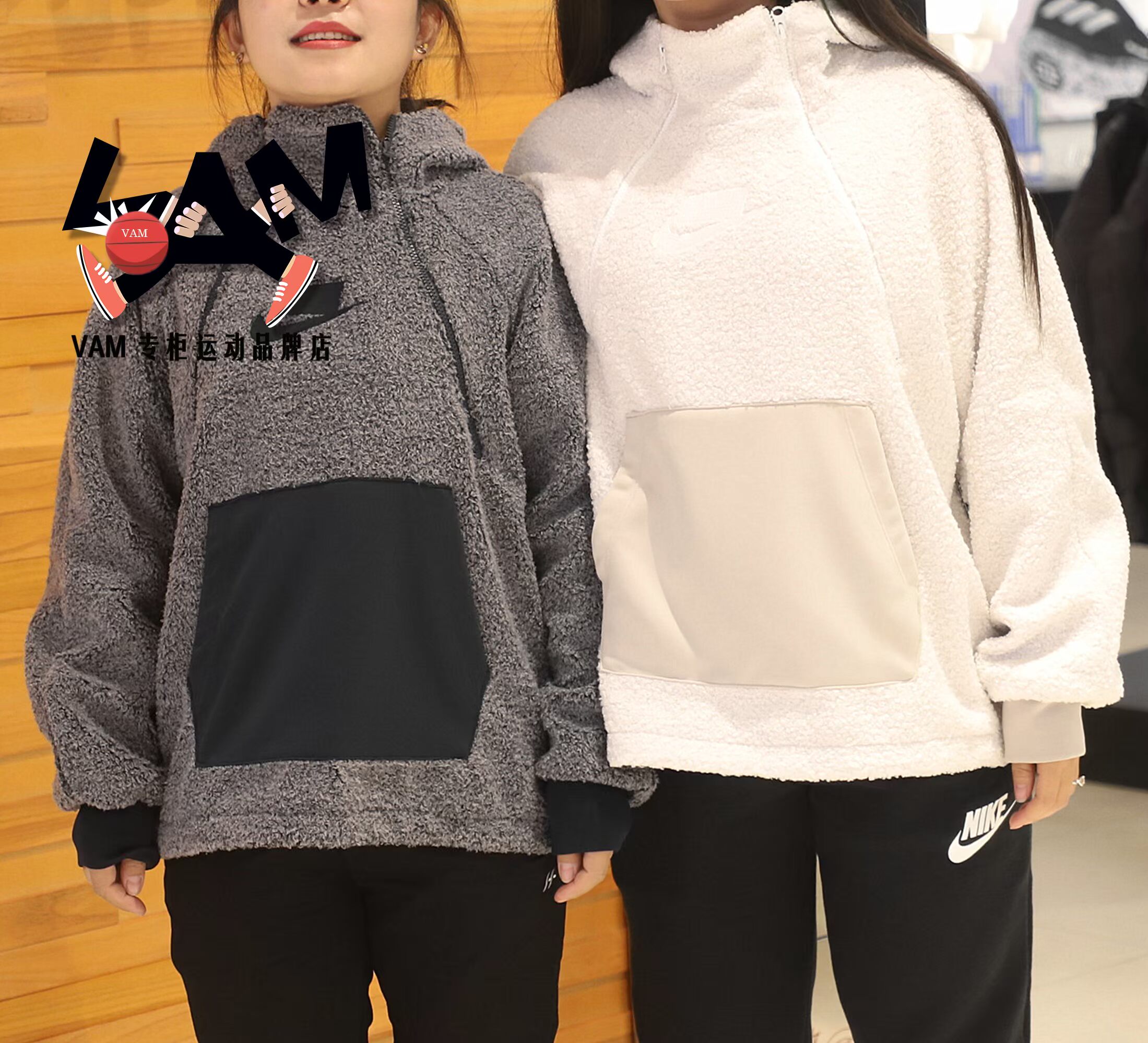 Áo len nữ mùa đông 2018 mới có mũ trùm đầu cộng với áo len thể thao ấm áp bằng nhung AJ7285-027-031 áo hoodie loang màu
