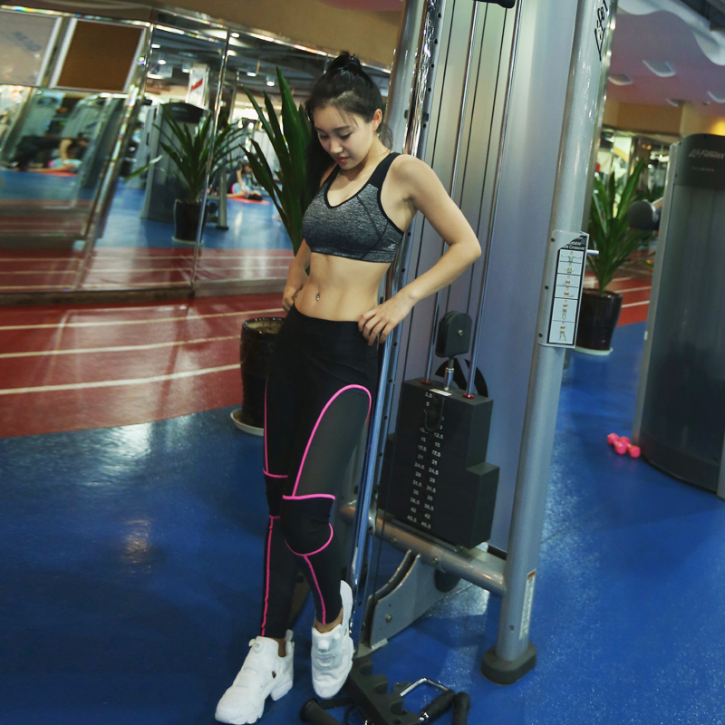 [100 trừ 30] áo ngực thể thao chống sốc cường độ cao chạy tập thể dục yoga đồ lót cốc lớn phụ nữ nhận được sữa trang phục tập yoga cho nữ