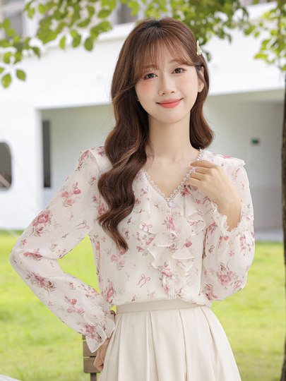 V领碎花雪纺衫长袖内搭衬衫2025早秋新款荷叶边上衣蕾丝打底衫女