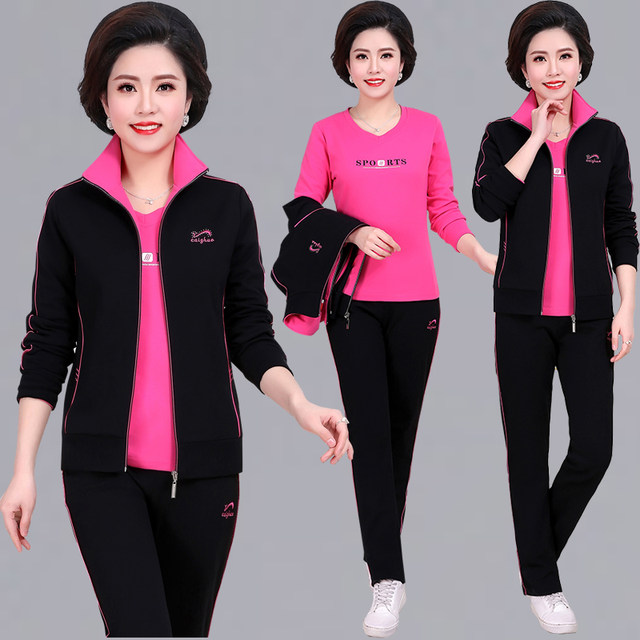 Middle-aged and elderly sportswear suit women's spring, autumn and winter mother's wear three-piece loose large size sweatshirt middle-aged casual suit