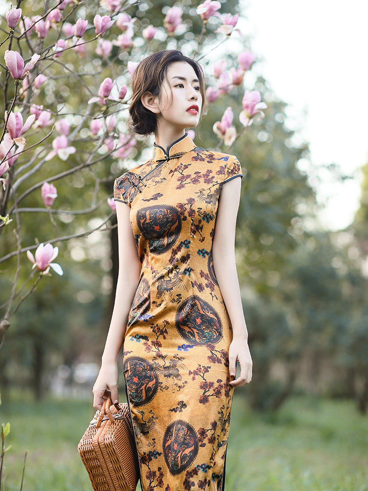 Daily improvement young girl cheongsam 2020 new retro Chinese style personality Cheongsam dress long version female