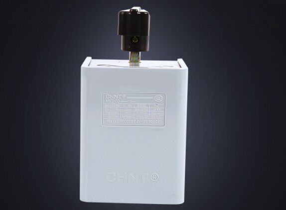 Positive Thai inverted switch HY2-20 motor and mixer positive reversal reversible switch 380V 220V 20A