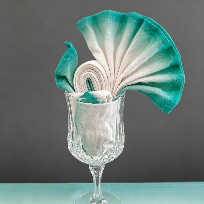 Western-Style Napkin Folding Flower, Gradient Color Napkin, Competition Folding Flower Special Napkin, Hotel Banquet Plate Decoration Western-Style Napkin Folding Flower, Gradient Color Napkin, Competition Folding Flower Special Napkin, Hotel Banquet Plate Decoration