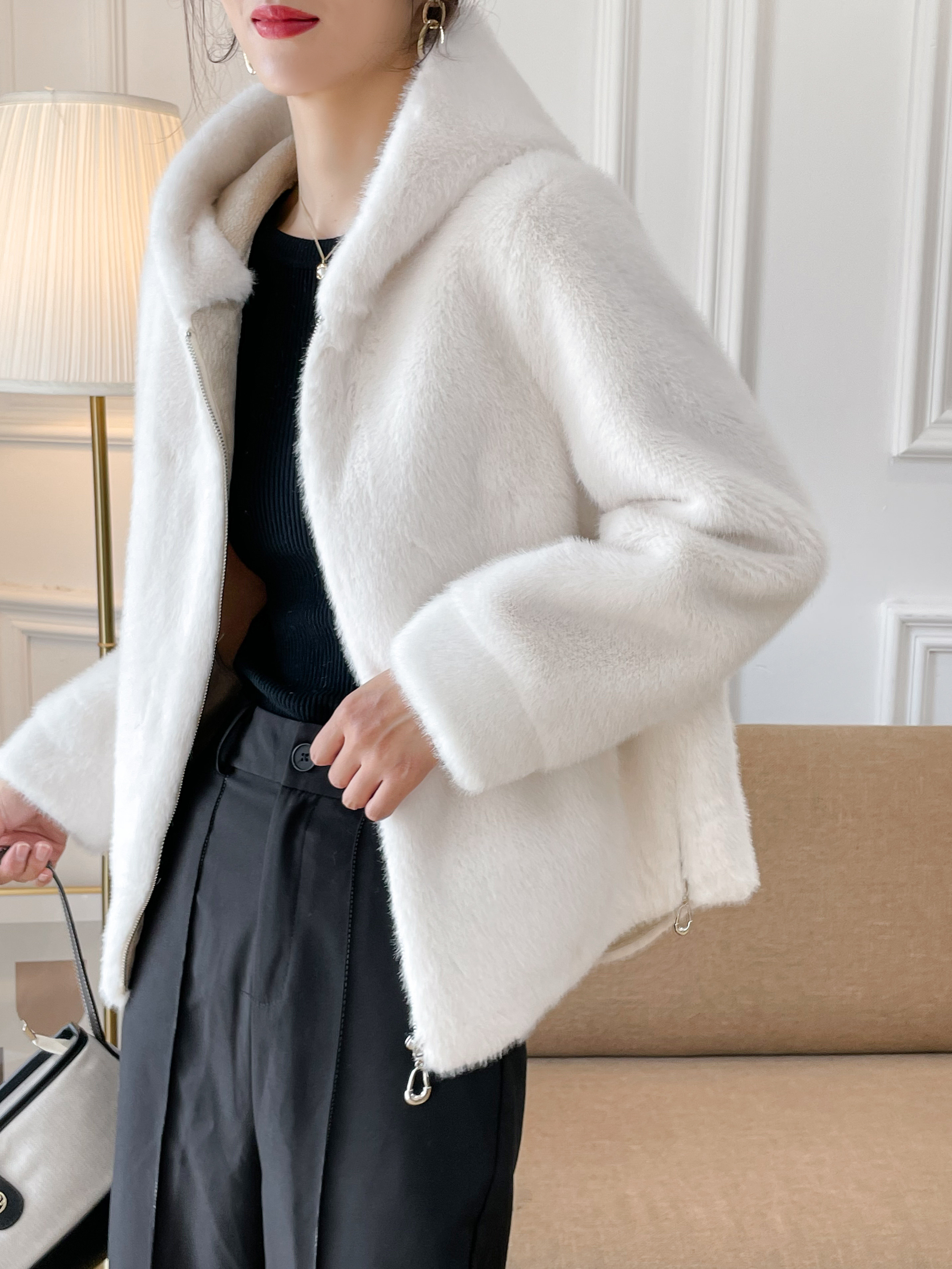 2022 new temperament hooded mink fur coat women's winter mink coat fur all-in-one mink velvet thickening